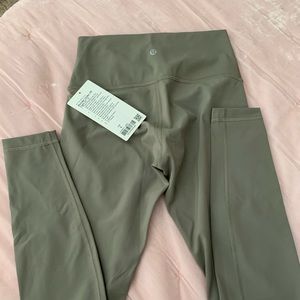 NWT Lululemon leggings olive green 6